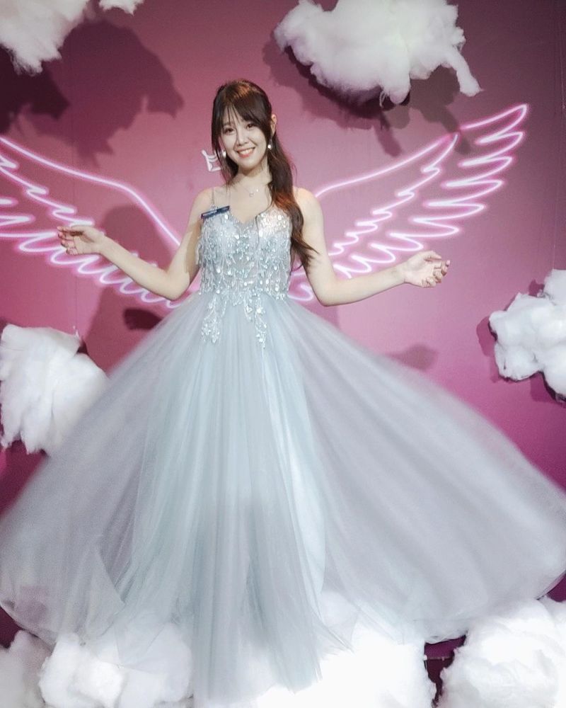 清純妹「侑庭Yoyo」學古典樂的女生氣質感特別重 不但會琵琶刷碟也難不倒她-第1章-图片32