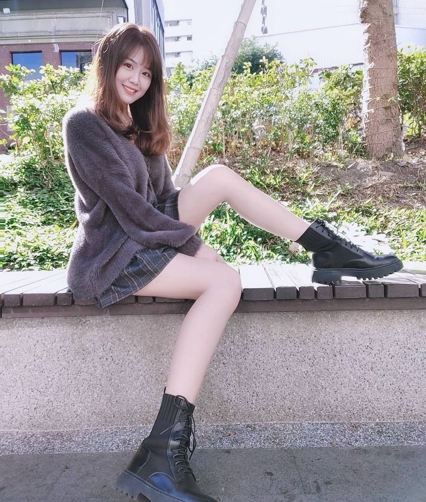 清純妹「侑庭Yoyo」學古典樂的女生氣質感特別重 不但會琵琶刷碟也難不倒她-第1章-图片39