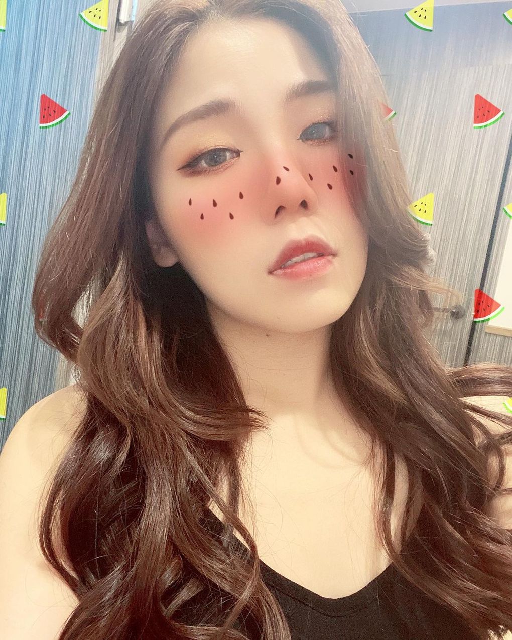 太平山雪地仙女「Wei Wei Hung」渾圓美尻背影超殺，轉過身再被女神高顏值驚豔到-第1章-图片4