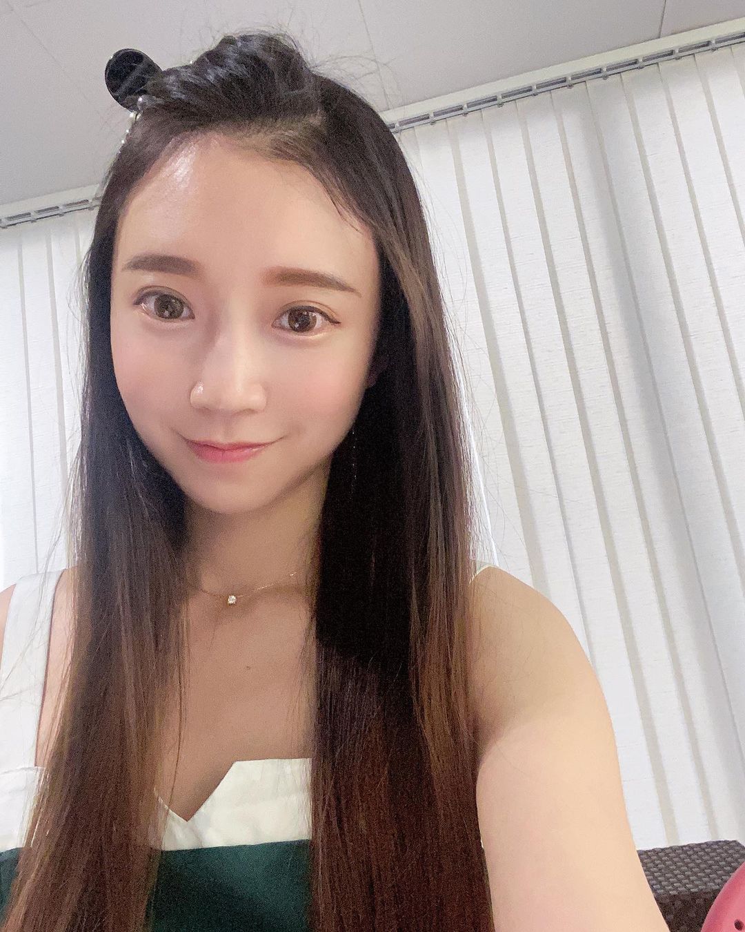 大眼正妹木子萱 「稚嫩臉蛋+飽滿好身材」真的有夠香-第1章-图片7