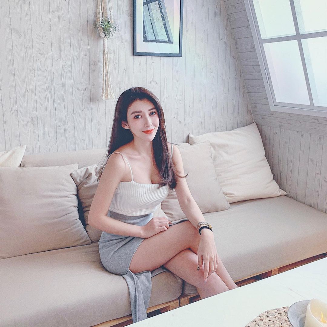 LuLu黃嚕嚕 S曲線極品身材....讓人一看融化-第1章-图片11