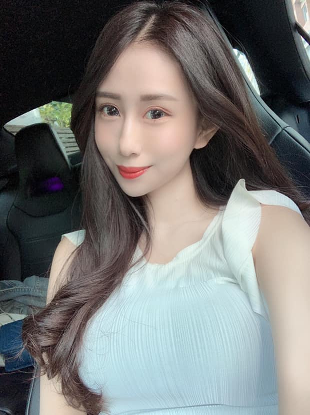 看起來氣質滿滿其實是位形象端莊的禮生，同時也是「性感舞者」、「接待 SG」-第1章-图片28