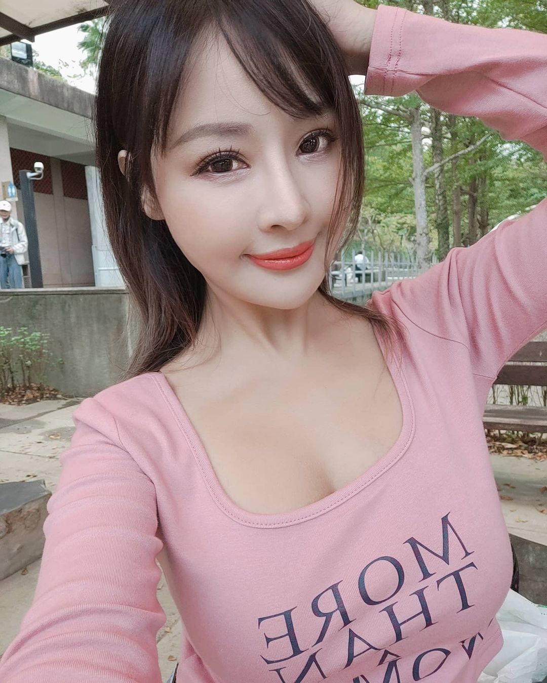 Lei Yi 「發育成熟的美乳」 粉絲看了忍不住大讚-第1章-图片6