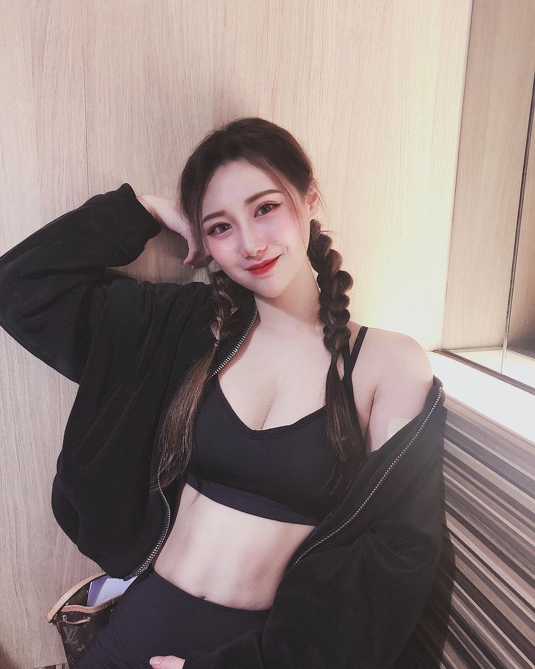 Dora Underwear Exposure Breast Size Absolute Extreme-第1章-图片5