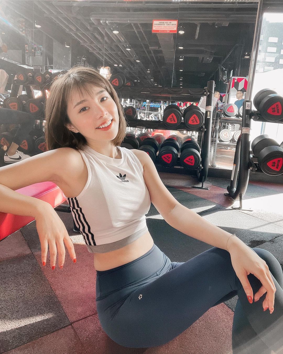 Zora陳思穎 「波濤洶湧」乳浪直接襲來.....-第1章-图片1