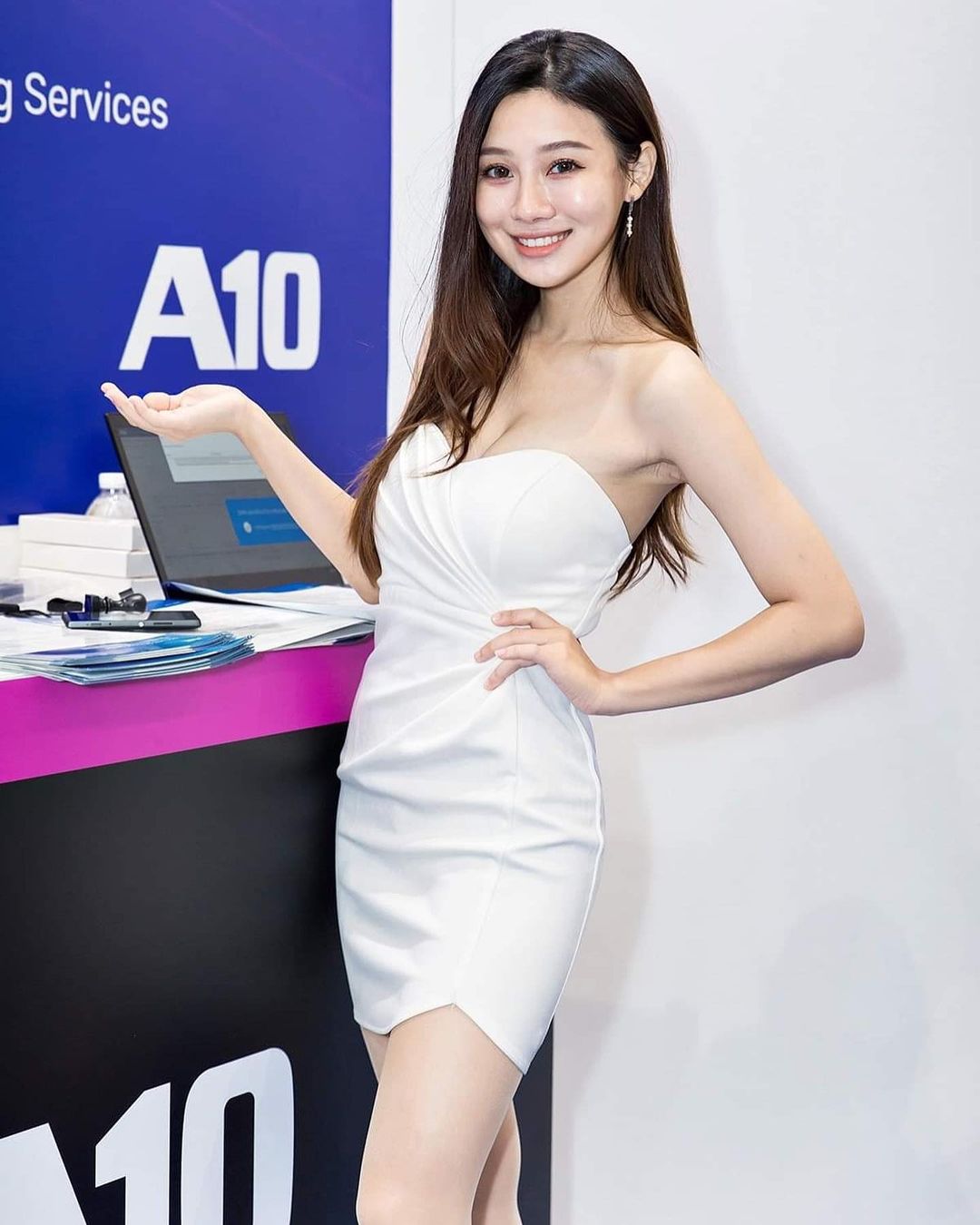 Big eyes like talking, really super charming.-第1章-图片6
