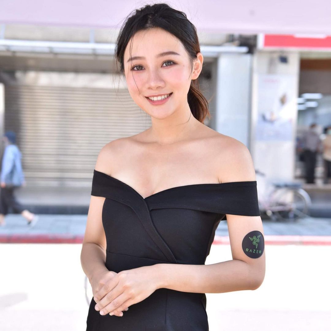 Big eyes like talking, really super charming.-第1章-图片8