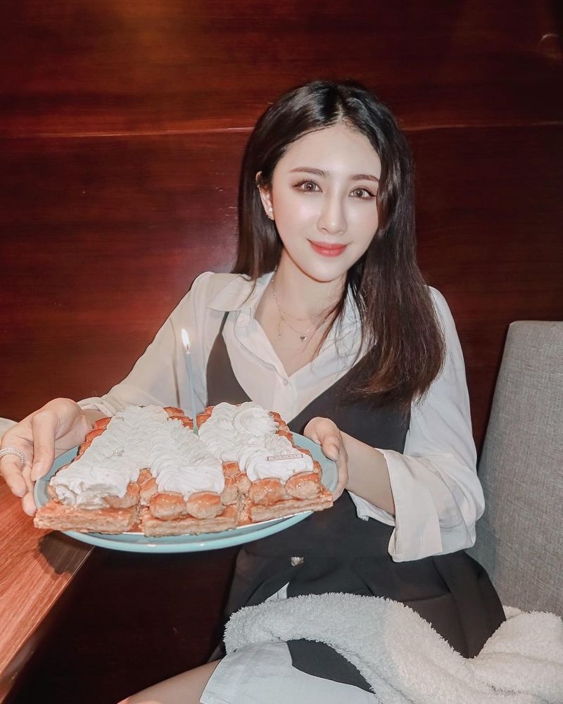 天使的外表,惡魔的撩人,甜心系女神「夏晴」個人精裝版寫真作品火熱上線!-第1章-图片18
