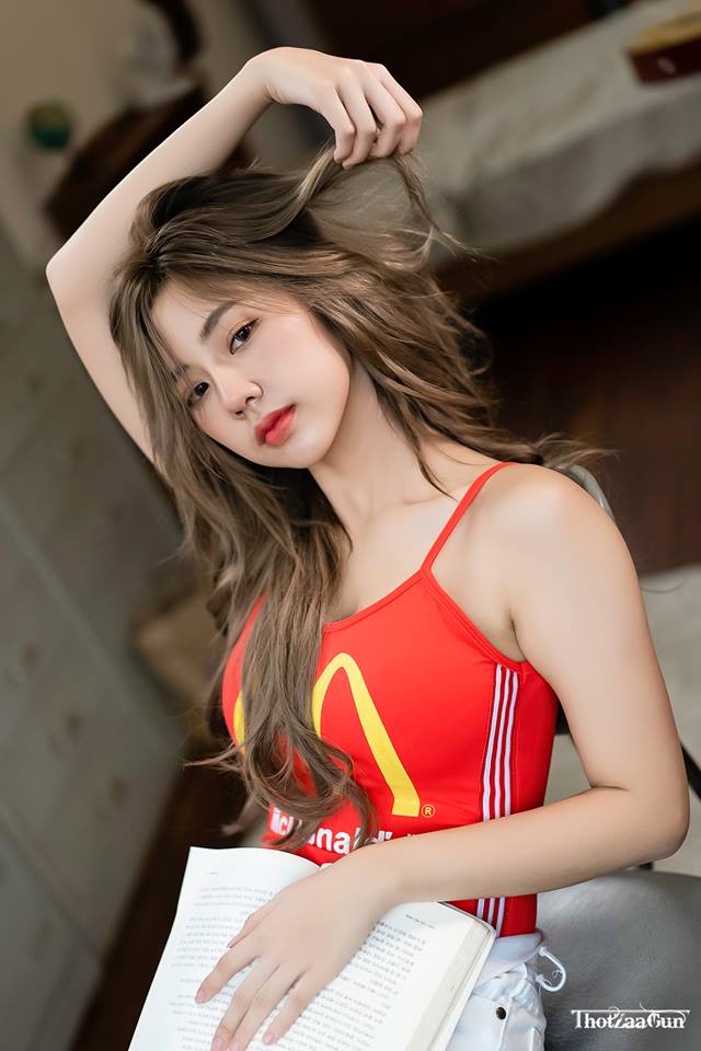 泰國麥當勞美女!突然想吃麥當勞了!-第1章-图片4