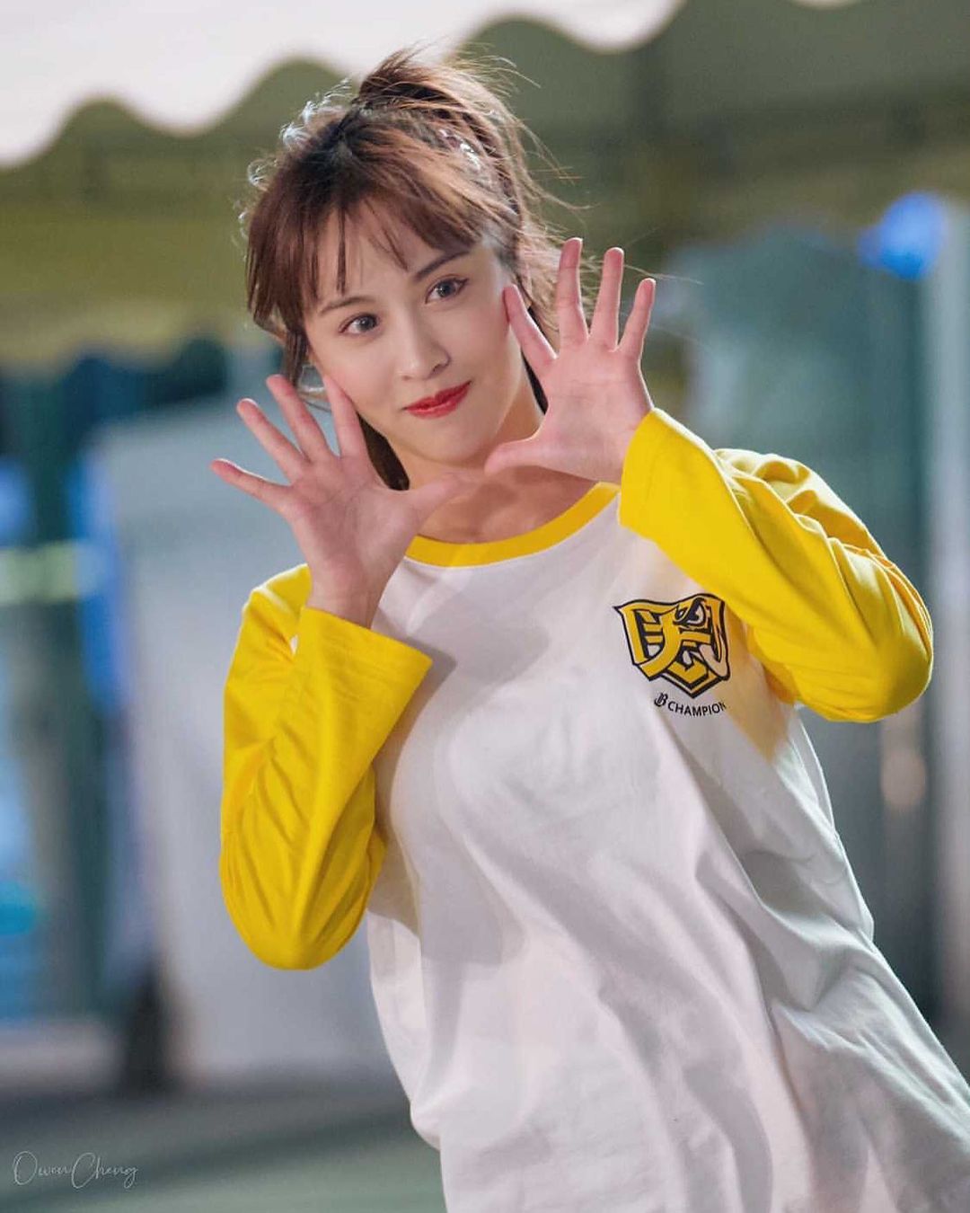 混血啦啦隊女神 Julie尹樂 那雙峰跟美腿可是不容小覷-第1章-图片11