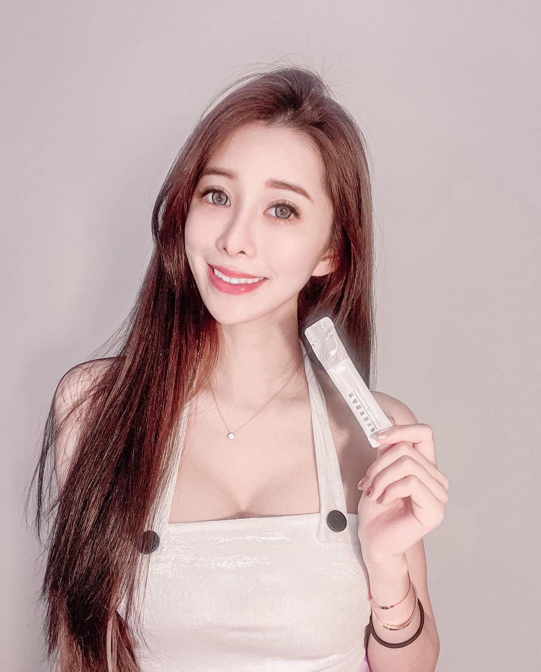 「正妹Ivy」!美豔外貌+雪白美胸好撩人-第1章-图片6