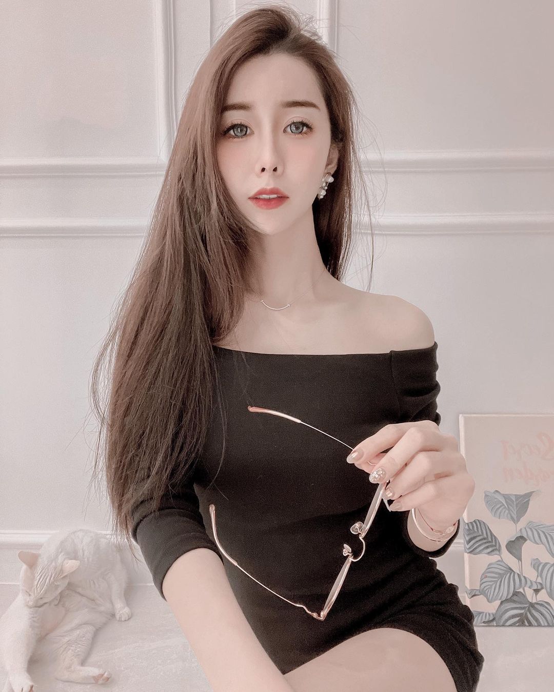 「正妹Ivy」!美豔外貌+雪白美胸好撩人-第1章-图片23