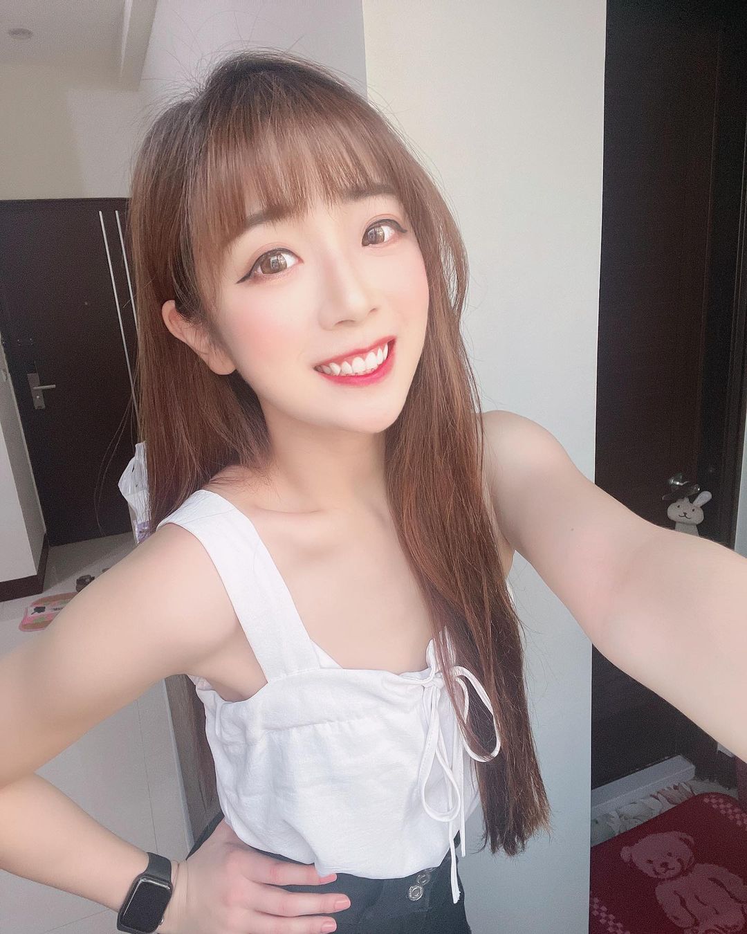 大眼直播主正妹「Salen」白嫩肌膚+精緻五官一樣美-第1章-图片13