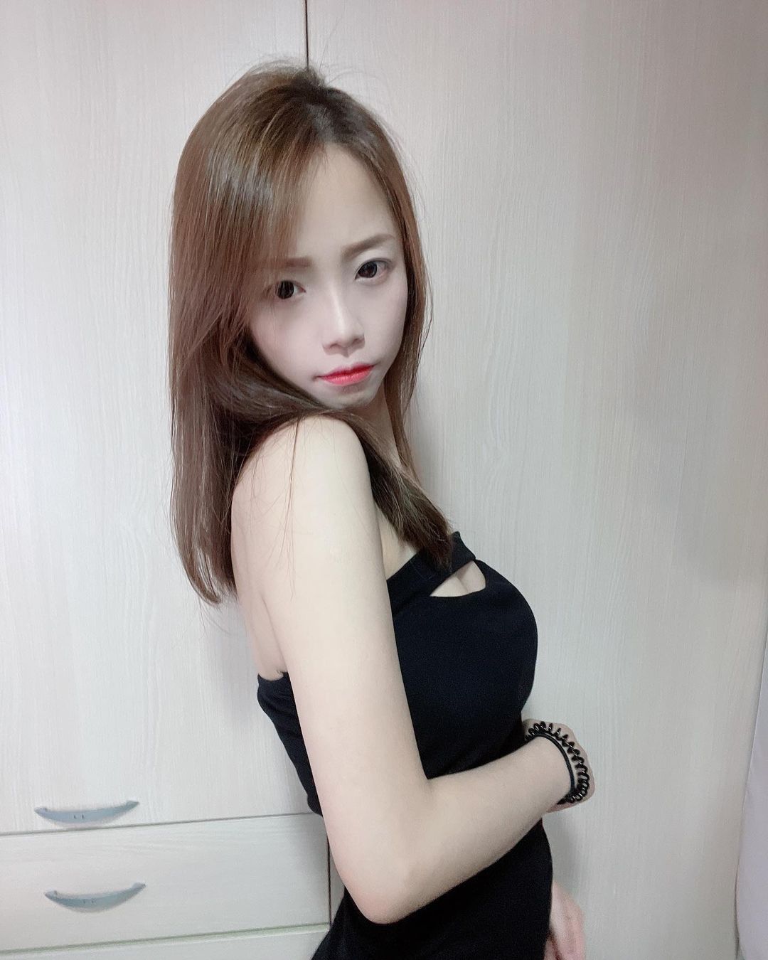 清純直播主正妹佑ㄦ 這笑容甜得剛剛好呀！-第1章-图片11