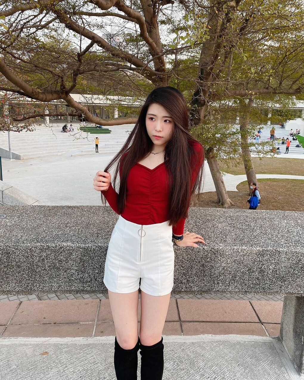 天菜廚娘「祈悠」超纖細螞蟻腰讓人直呼太性感啦～-第1章-图片4