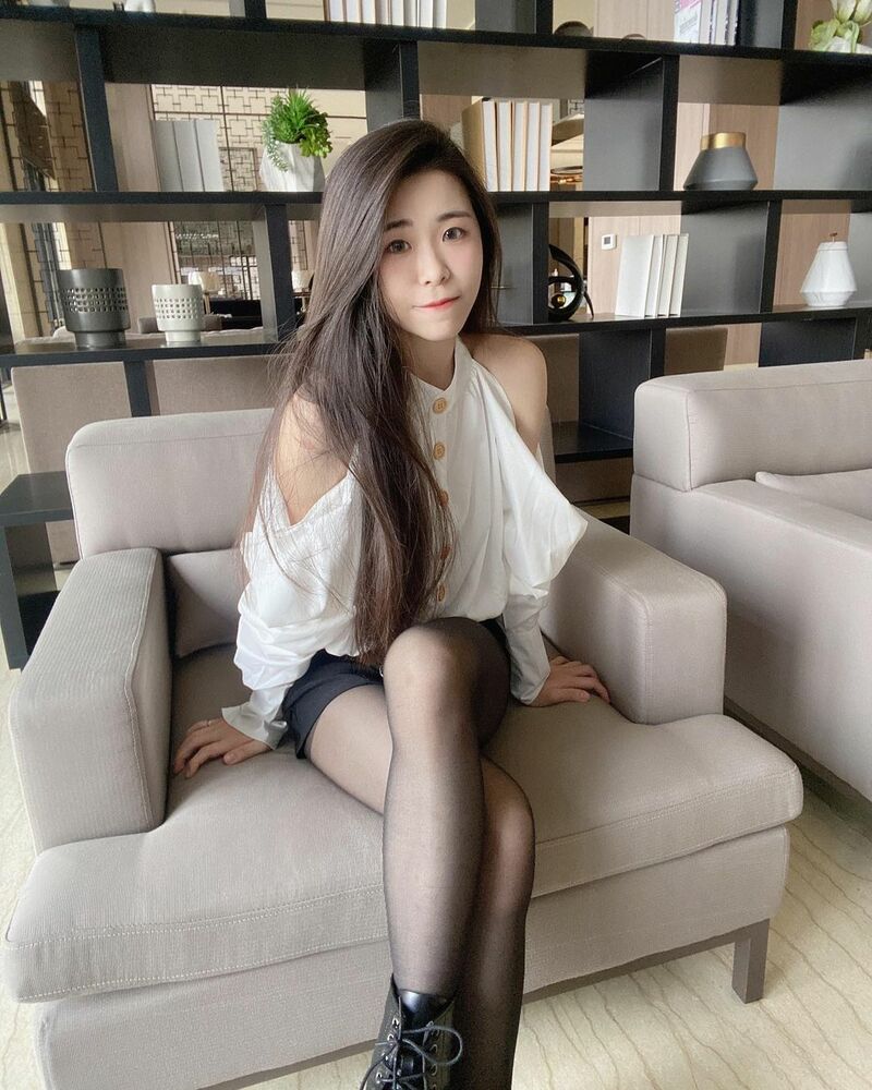 天菜廚娘「祈悠」超纖細螞蟻腰讓人直呼太性感啦～-第1章-图片14