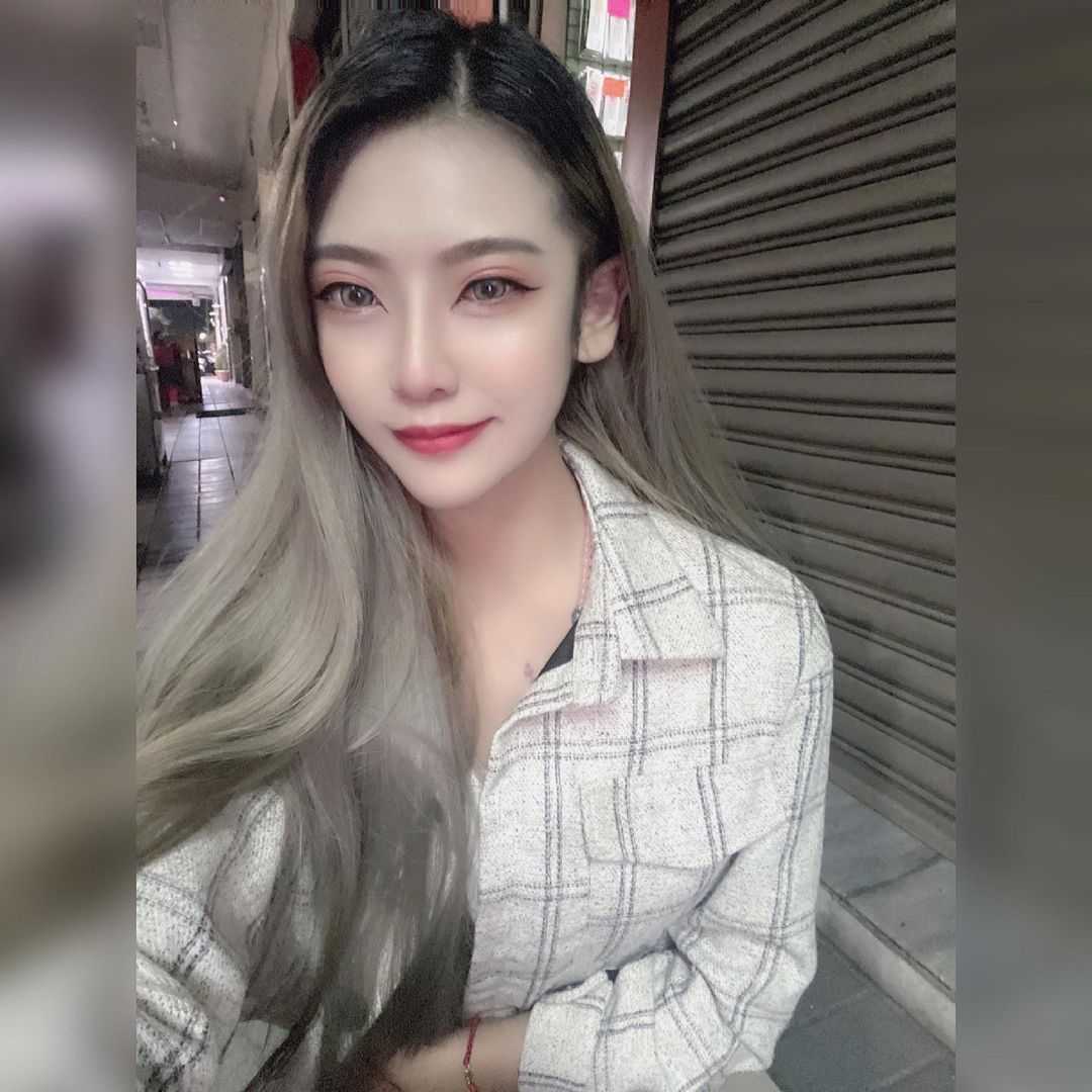有這種老闆娘我一定努力得工作 默默-第1章-图片8