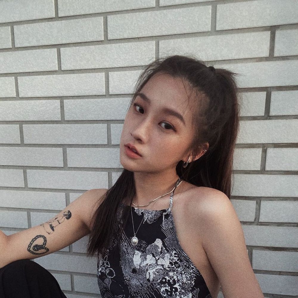 建築系出美女?!「妮莫」勻稱身材高挑又纖細:走在校園被追捧-第1章-图片27