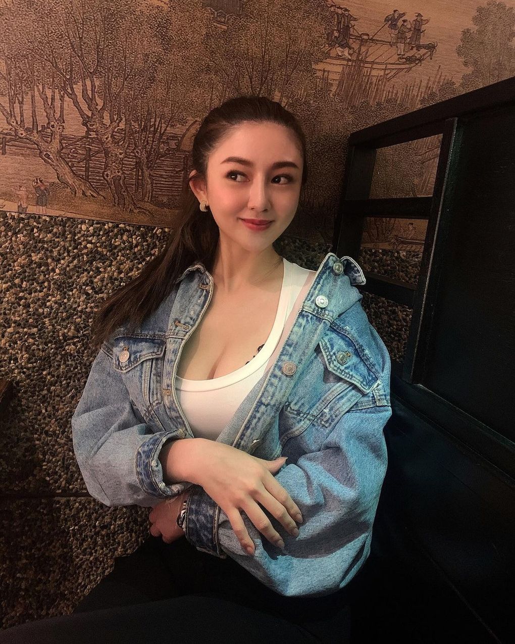 完美體態加上豐滿上圍,超火辣健身教練「可薇 Vivian」:疫情後絕對馬上報名教練課-第1章-图片1