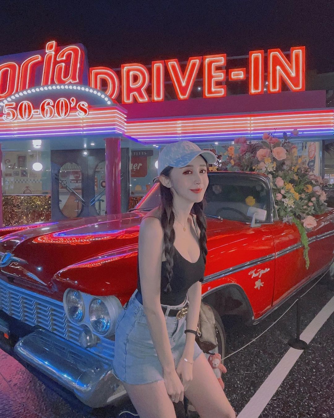 Ann is sexy and very attractive.-第1章-图片4