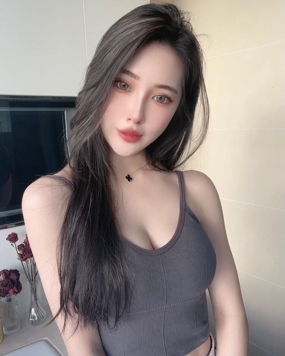 尤娜妳不說我還以為是男生的腹肌呢-第1章-图片19