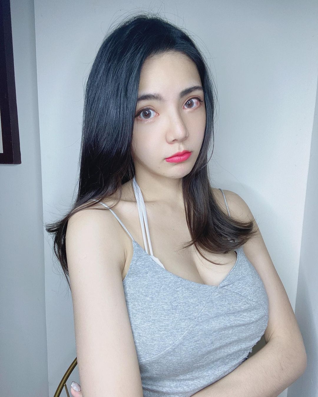宜欣 擁有深邃的五官 傲人的雙峰 讓人一秒暴動-第1章-图片18