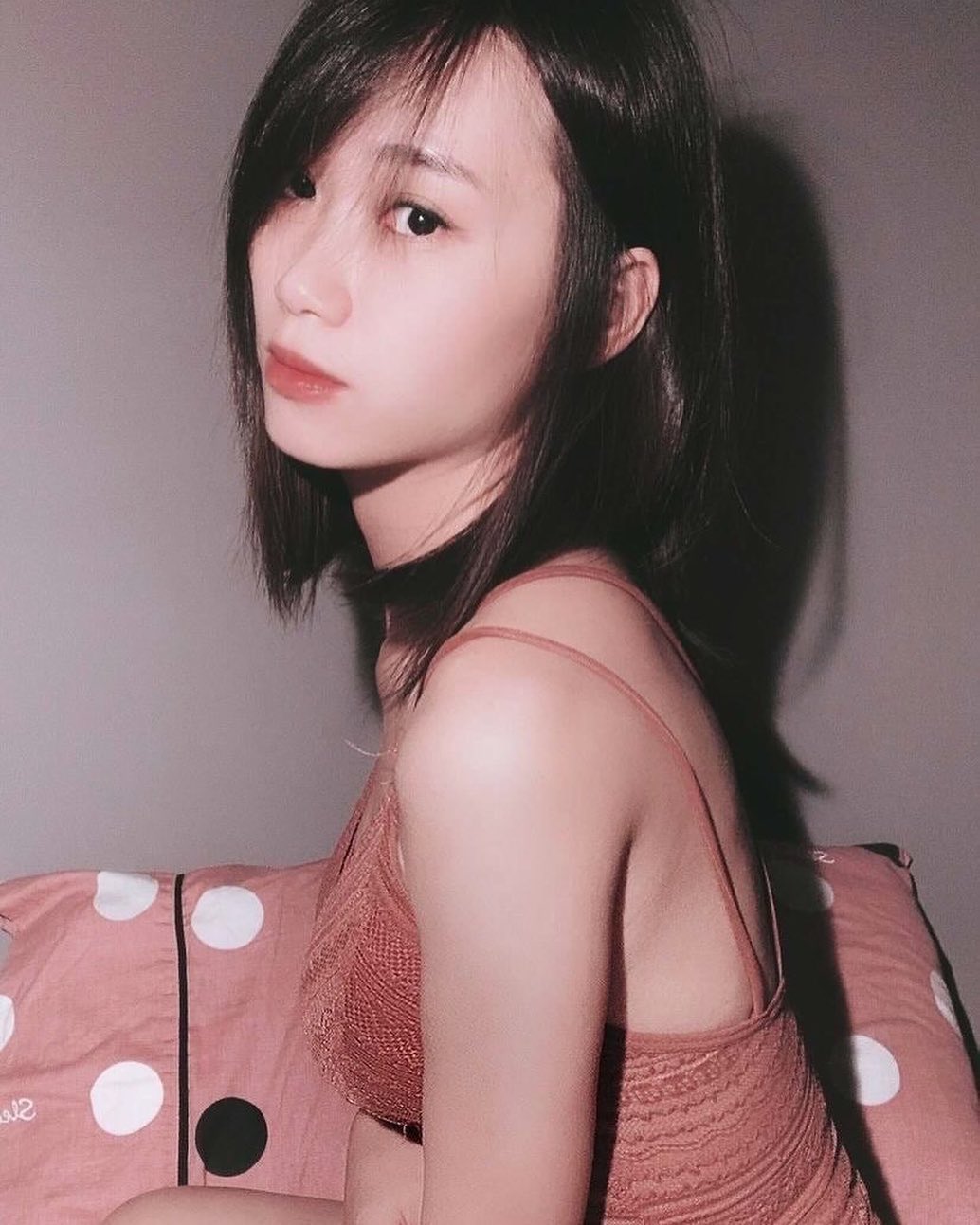 長髮氣質美女秘書歐珊珊-第1章-图片22