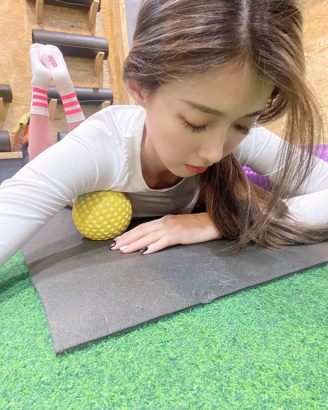 金允喬 回頭率滿分！「超正氣質美女」天菜顏值讓人心動-第1章-图片10