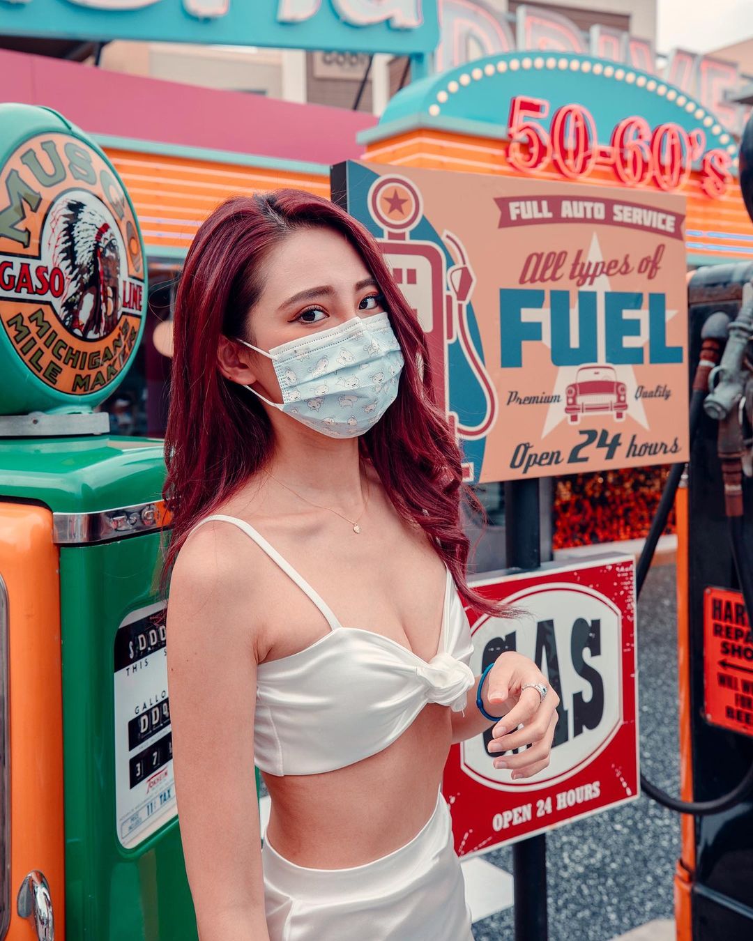 豐滿的巨乳極品翹臀修長美腿Bei IG福利給好給滿-第1章-图片13