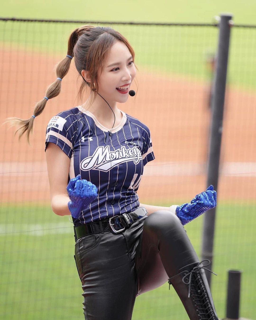 樂天團長Rina 身材曲線超火辣 讓人過目不忘-第1章-图片11
