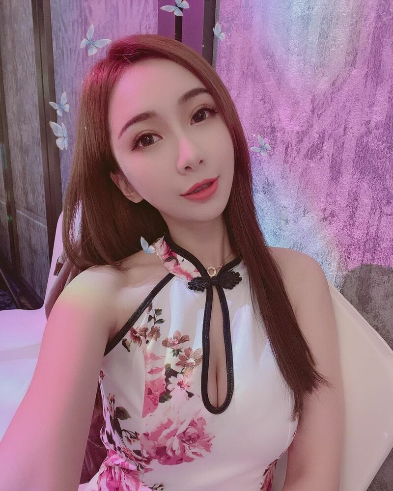 清新公主「李小倢」用鎖骨立蛋要多深才能這麼做!長髮飄逸果然是美女專屬-第1章-图片31