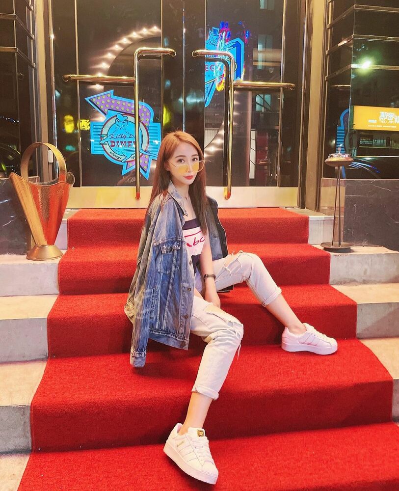 清新公主「李小倢」用鎖骨立蛋要多深才能這麼做!長髮飄逸果然是美女專屬-第1章-图片50