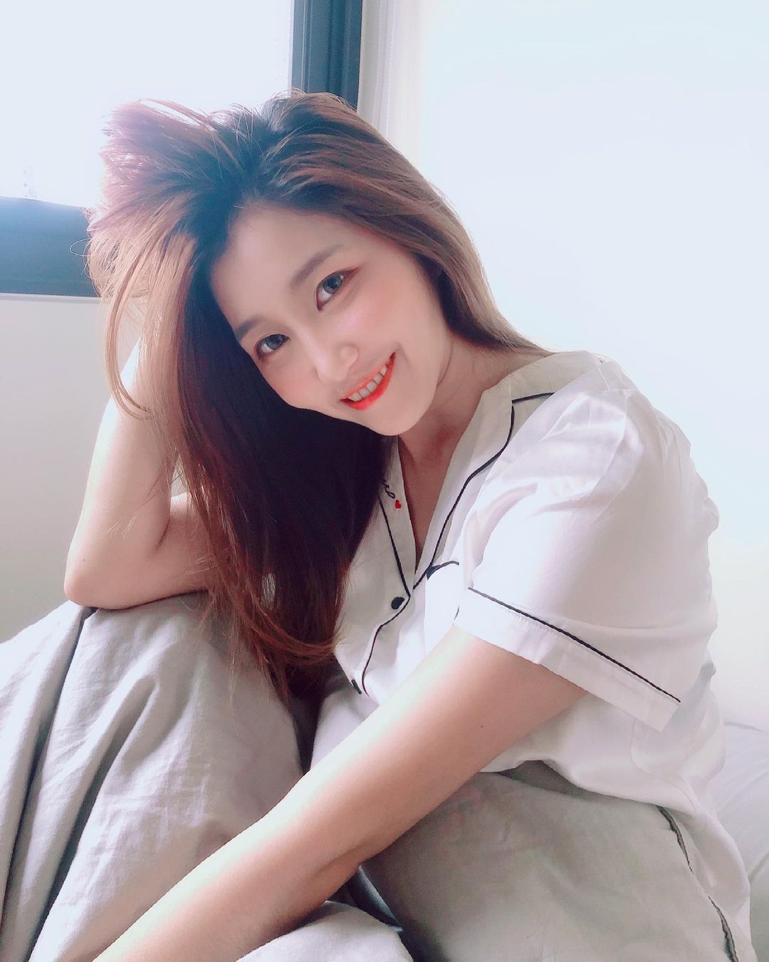 反差女神雅涵 笑容真是迷人阿~-第1章-图片11