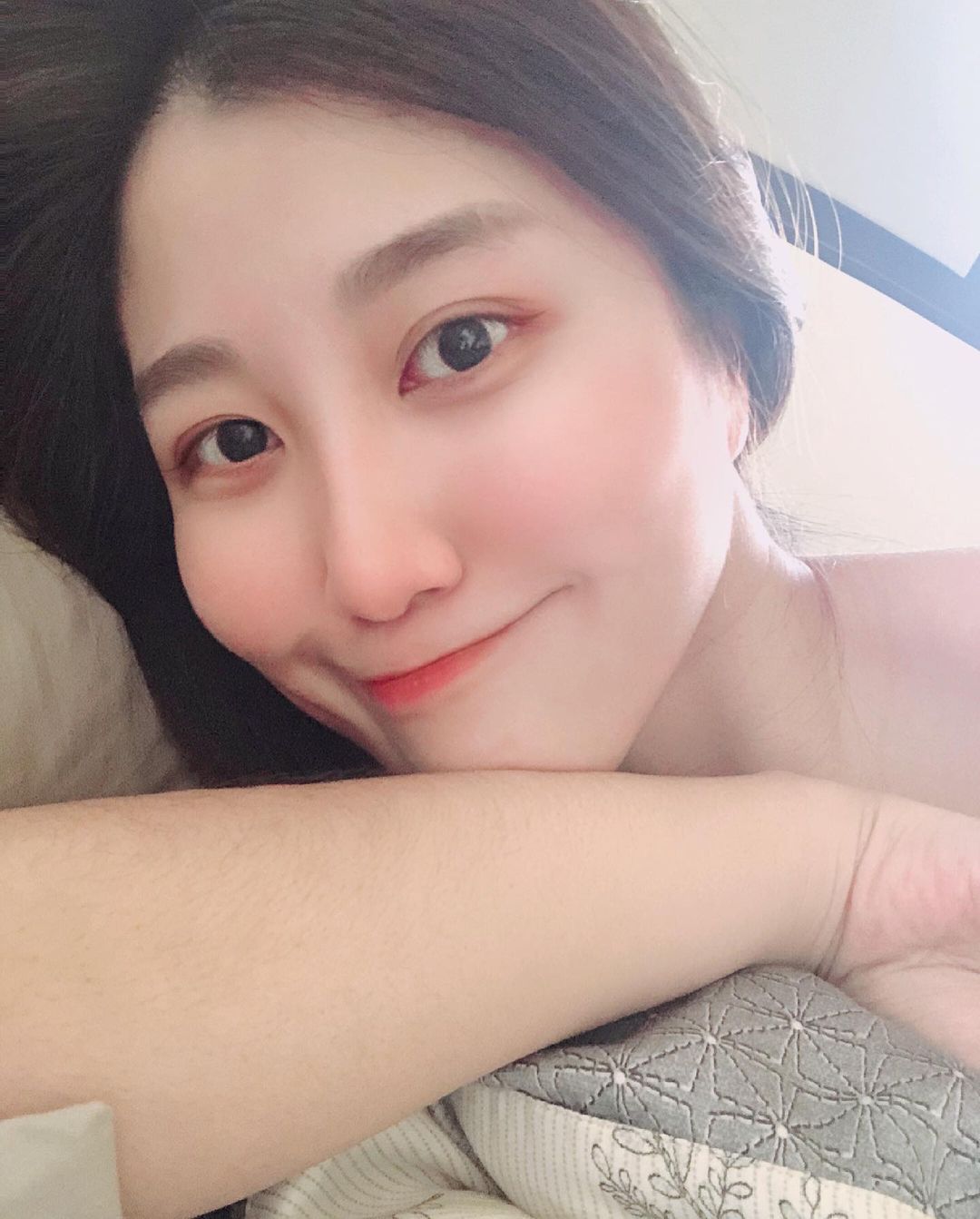 反差女神雅涵 笑容真是迷人阿~-第1章-图片10