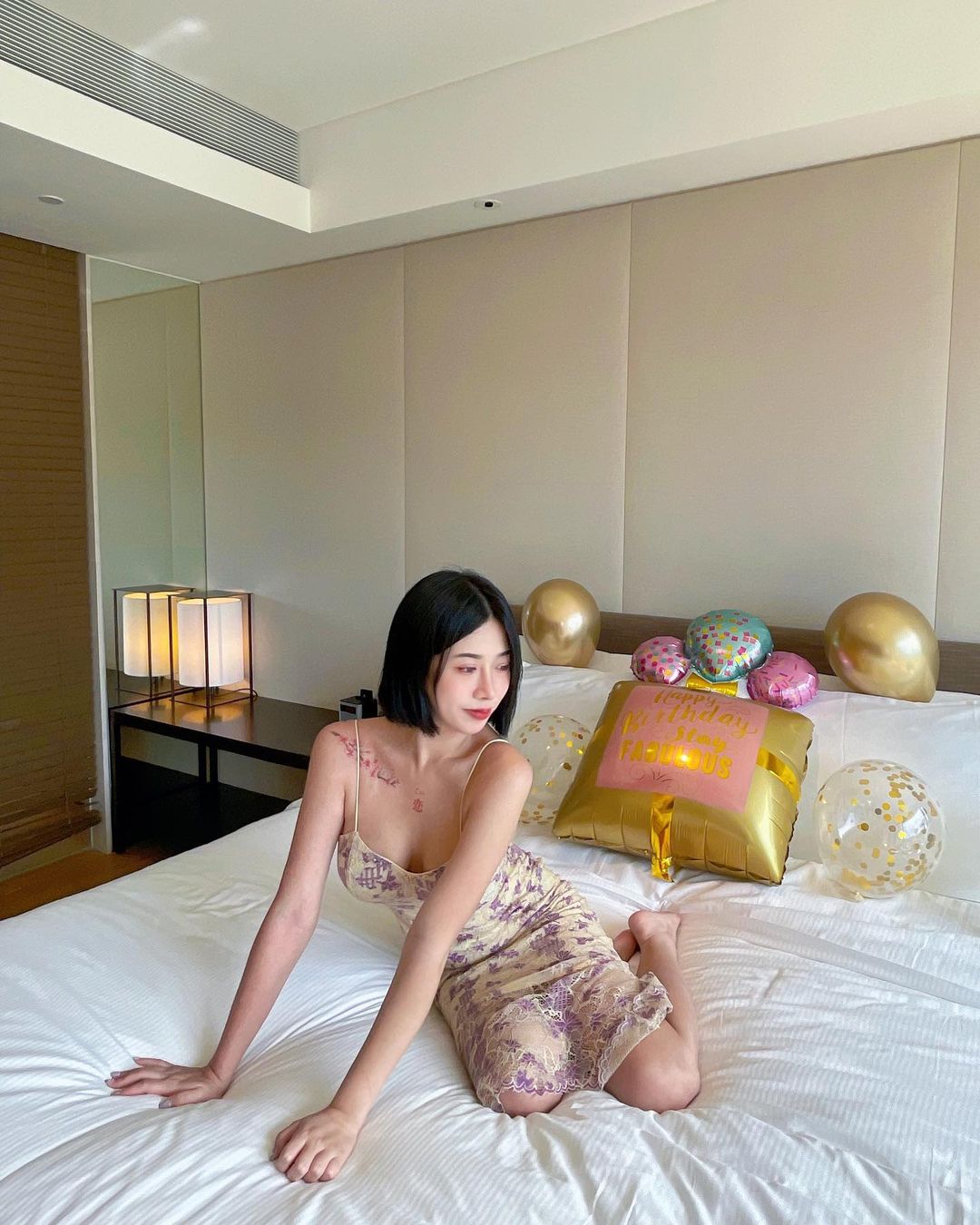 Helen巨乳豐臀前後雙殺…彈指間粉碎你的理智線-第1章-图片10