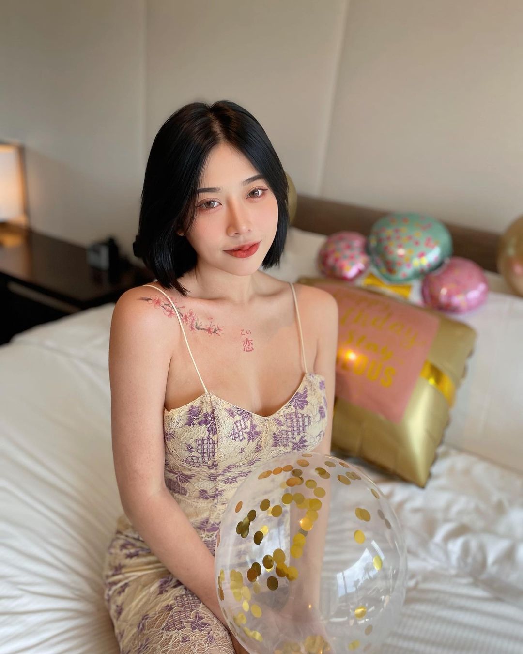 Helen巨乳豐臀前後雙殺…彈指間粉碎你的理智線-第1章-图片27