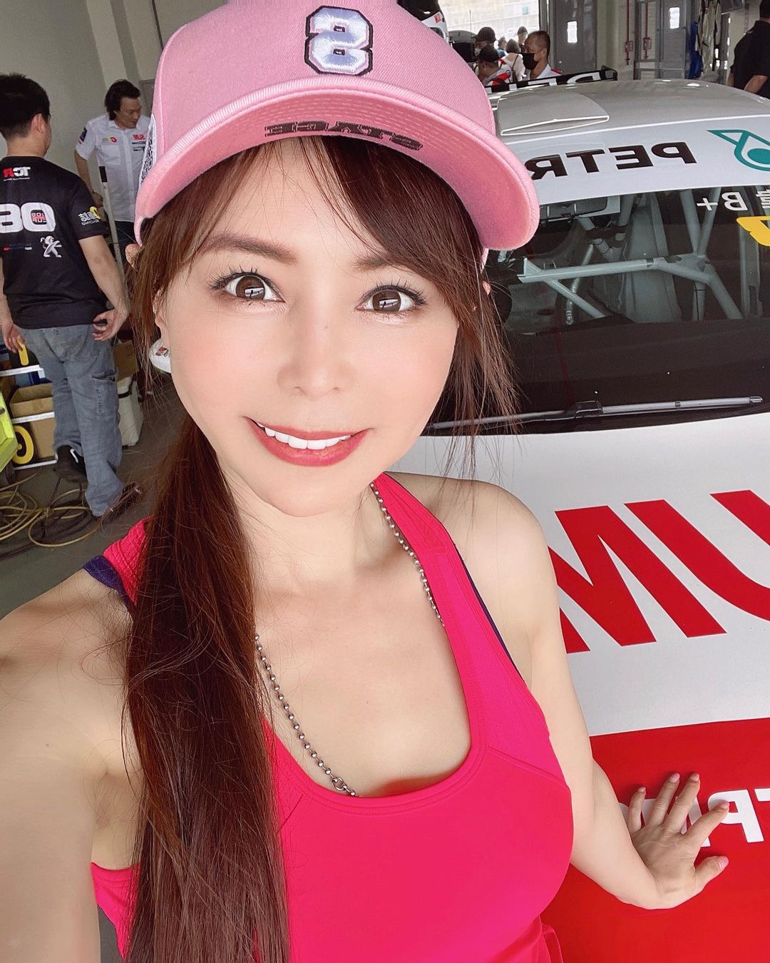 輕熟女李冠儀 長腿真是逆天 黑絲襪讓人直呼受不了啦!-第1章-图片12