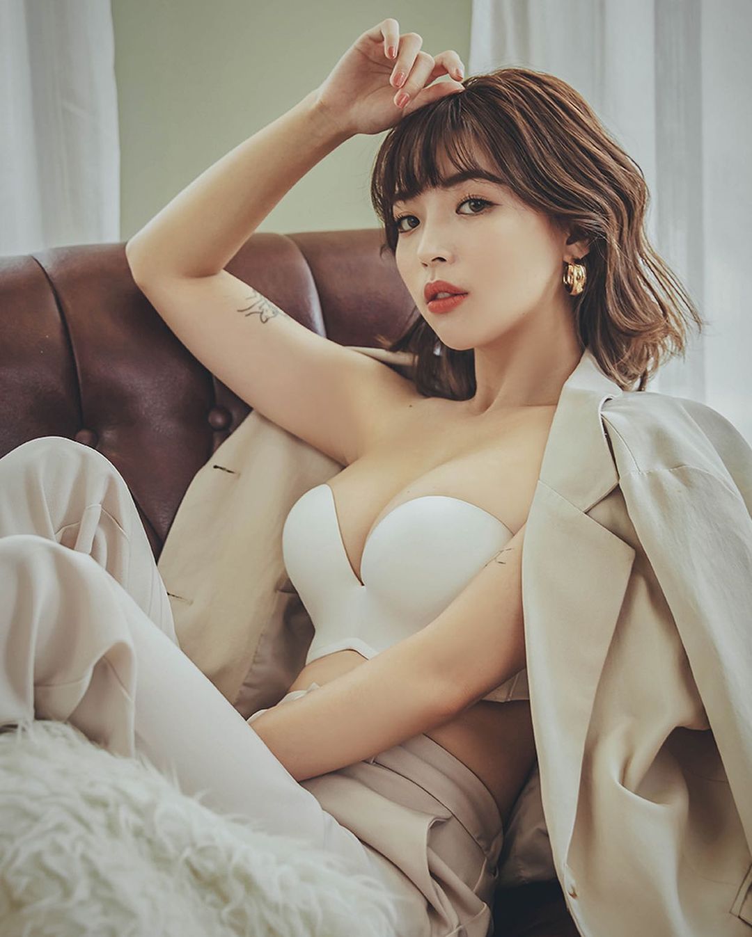 短髮妹子 一隻阿圓 前凸後翹好曲線讓網友狂敲碗!-第1章-图片15