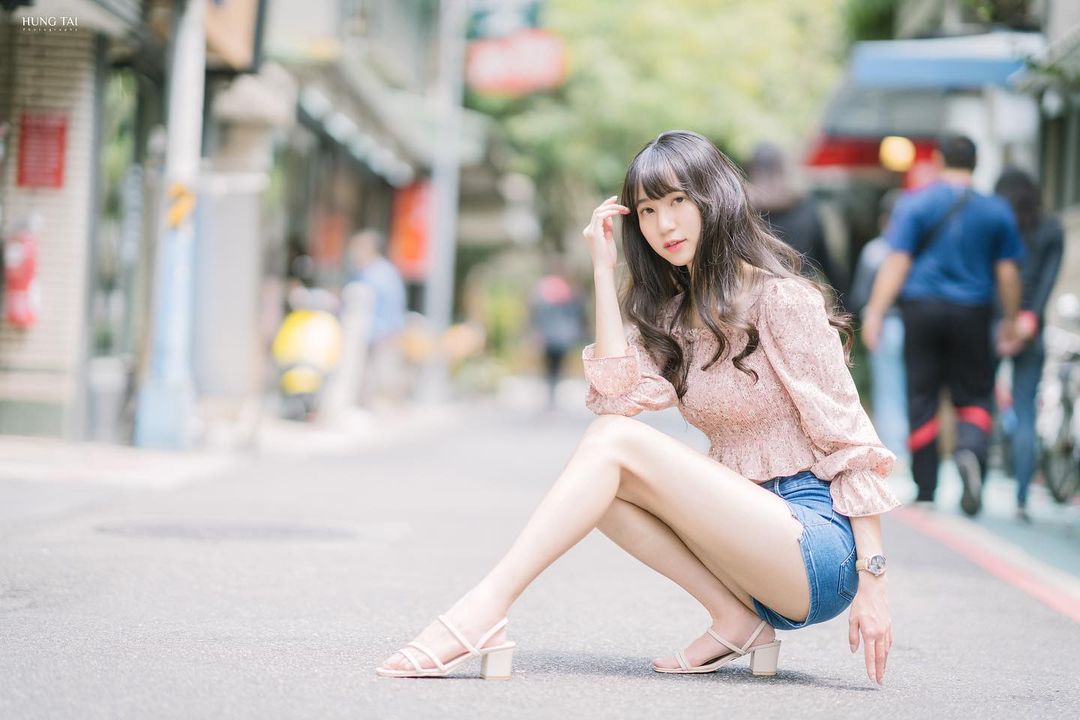 身材高挑擁有纖細的美腿 Model柔柔-第1章-图片19