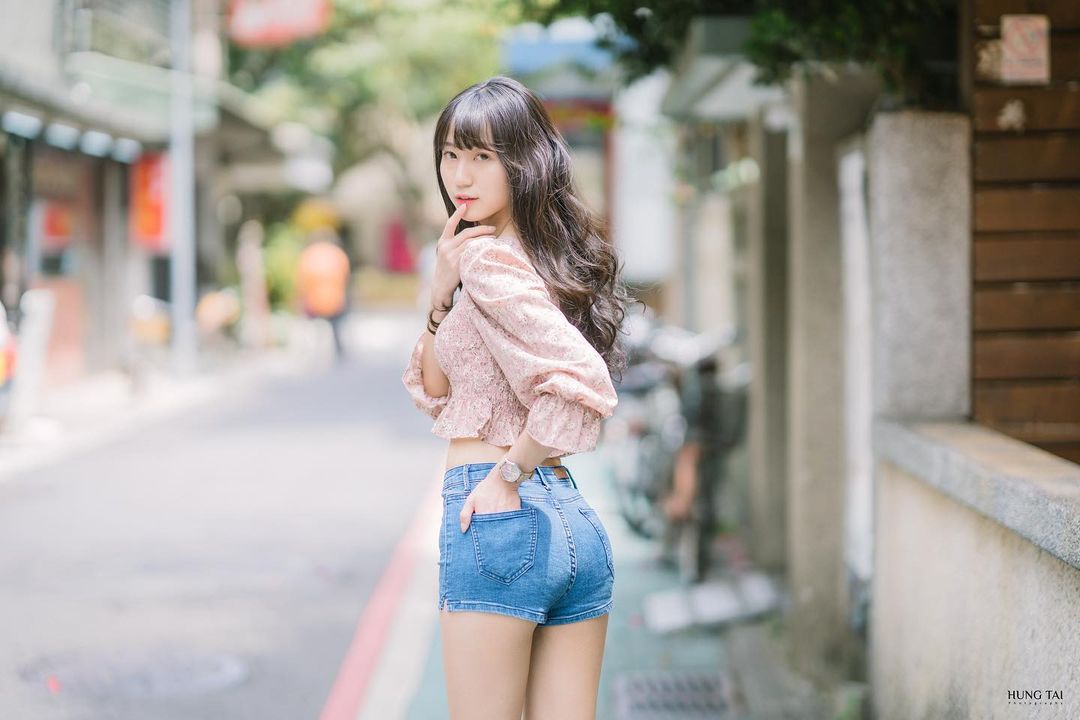 身材高挑擁有纖細的美腿 Model柔柔-第1章-图片20