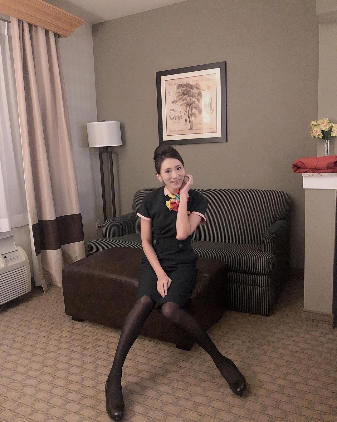 Lightly-known airwoman Lanie diffuses a mature breath that gives a sense of stability-第1章-图片8
