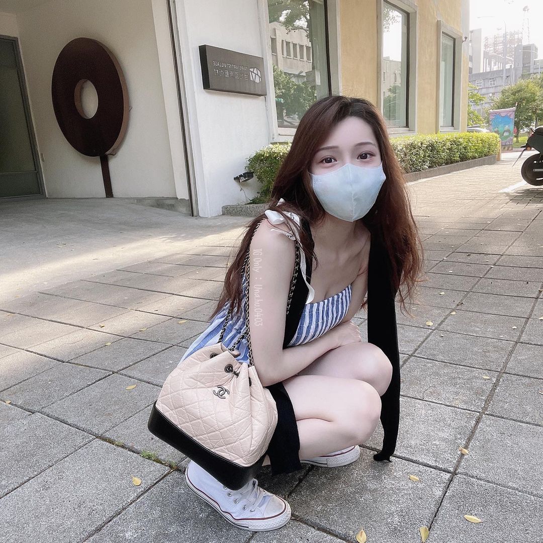 皮膚白皙的正妹Una 全身散發出仙女的氣息~-第1章-图片5