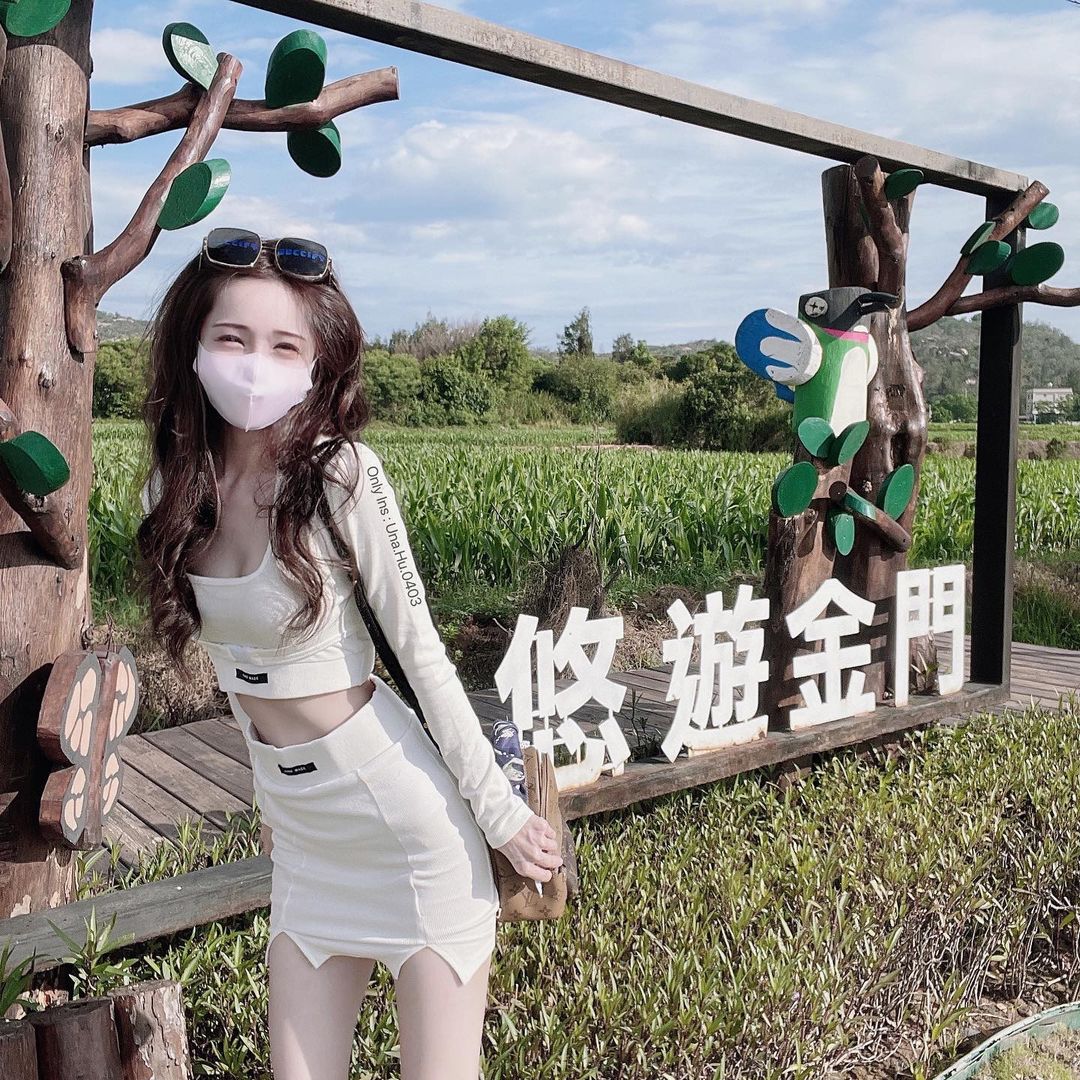 皮膚白皙的正妹Una 全身散發出仙女的氣息~-第1章-图片2