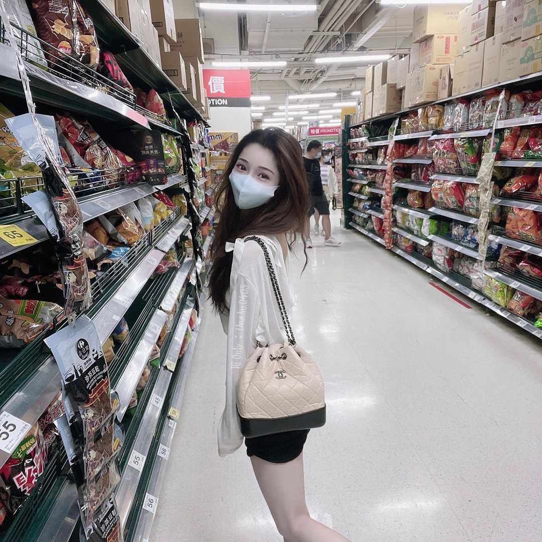 皮膚白皙的正妹Una 全身散發出仙女的氣息~-第1章-图片6