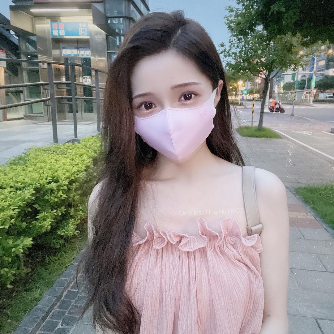 皮膚白皙的正妹Una 全身散發出仙女的氣息~-第1章-图片12