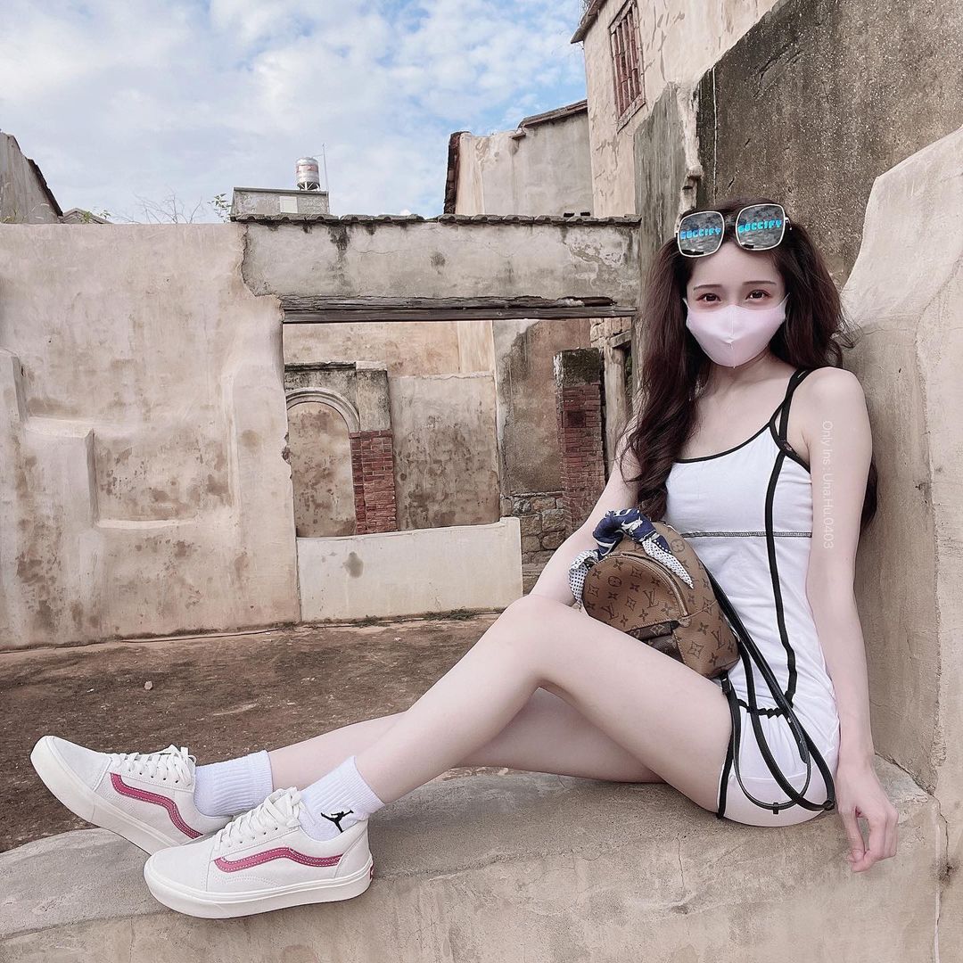 皮膚白皙的正妹Una 全身散發出仙女的氣息~-第1章-图片10