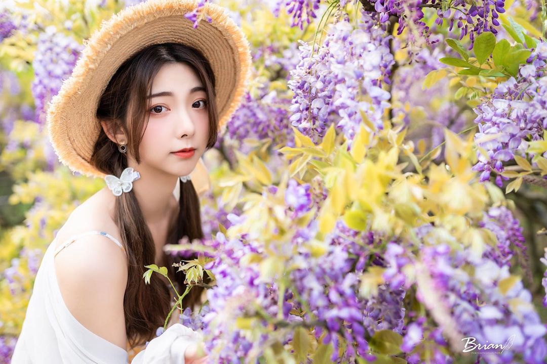 Clean and fresh sister Suso smiles and sweetened with electric shower charm.-第1章-图片14