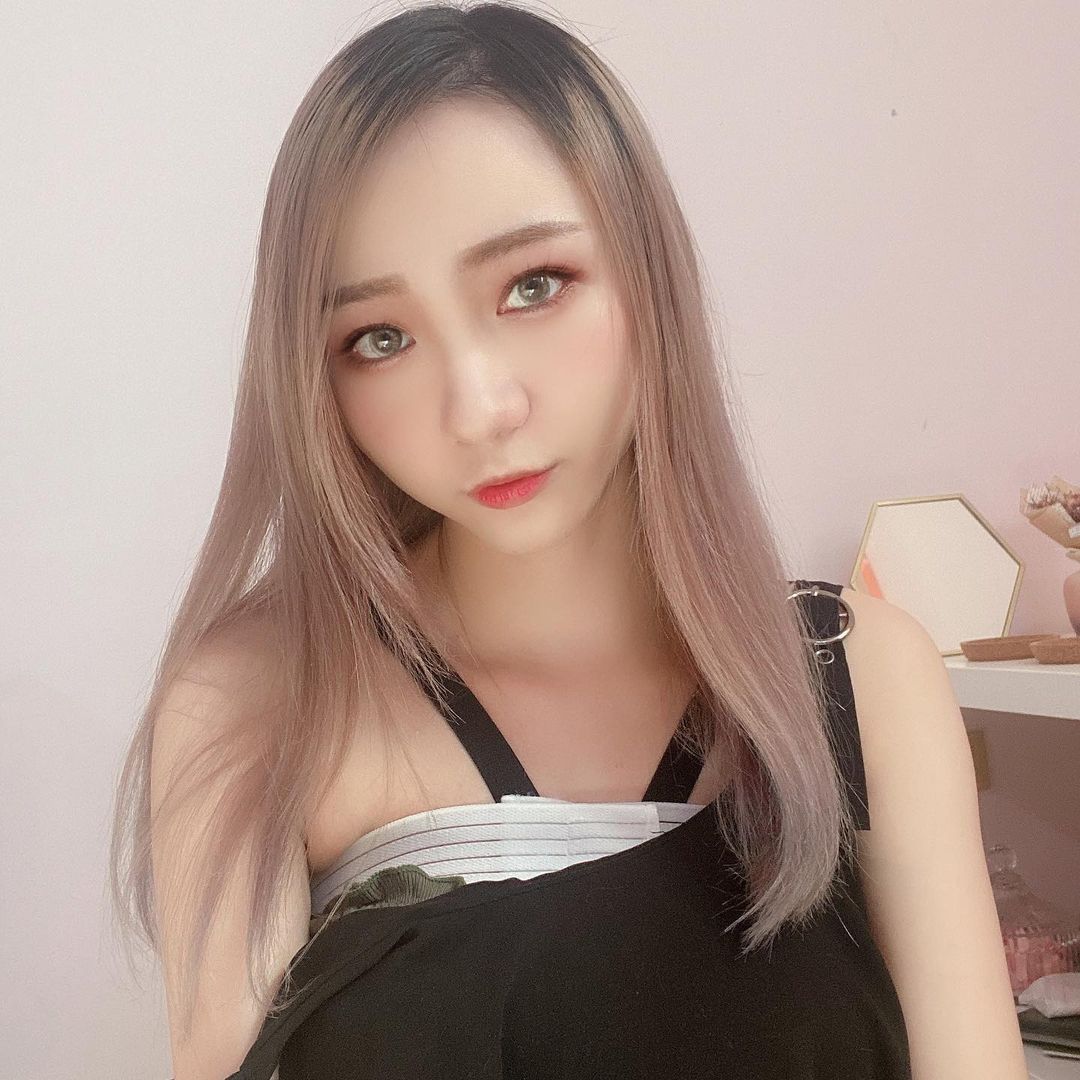 遊戲實況主子喵 甜美的笑容讓人看了都融化了~-第1章-图片15