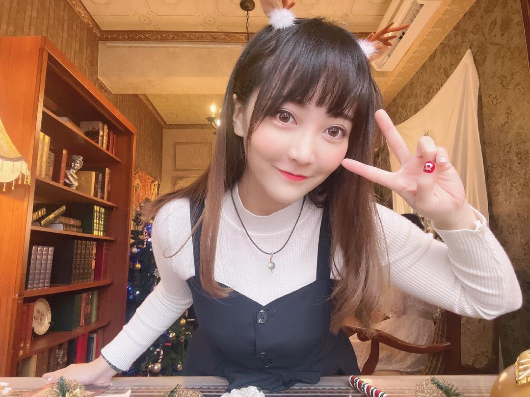 遊戲實況主Abby 肉感十足臀腿曲線性感指數破表-第1章-图片3