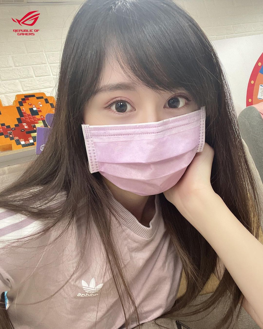 The reality is that Remi's whole body is sweetened with black, long, straight hair is the perfect harvest of the houseman's heart.-第1章-图片8